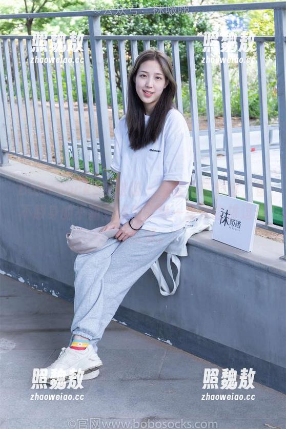 BoBoSocks袜啵啵 - 全套吊带肉丝，奋不顾身的小甜豆图包，每一张都在挑逗你的眼球。