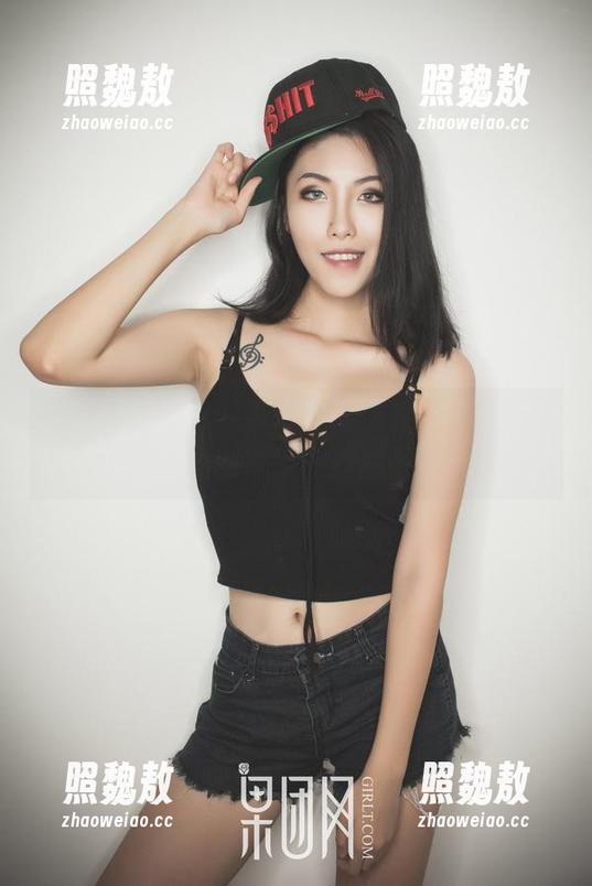GIRLT果团网-梦心月 GIRLT果团网 - 梦心月最佳套装作品,隐隐约约的样子让我想歪了...