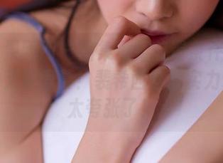 GIRLT果团网 – 图集更新前置条件：对双马尾的无尽爱慕！裴希西这波实力装扮也太夸张了！