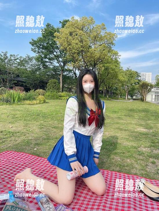 July芝岚 微密圈 - July芝岚连体衣图包分享——一不小心就俘获了我的小心思。