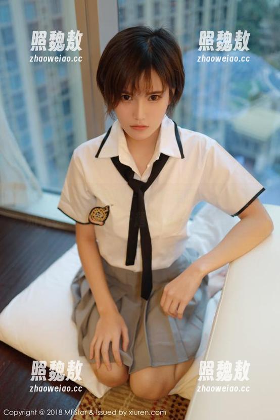 MFStar模范学院-大美妞儿 MFStar模范学院 - 最新美腿,分享大美妞儿的腿部锦绣—超乎想象的完美弯曲