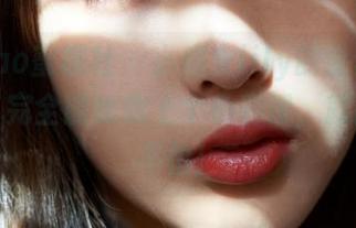 MiiTao蜜桃社 – 小魔女lily的全套御姐图包，完全能给我上个色彩课，就问你怕不怕！