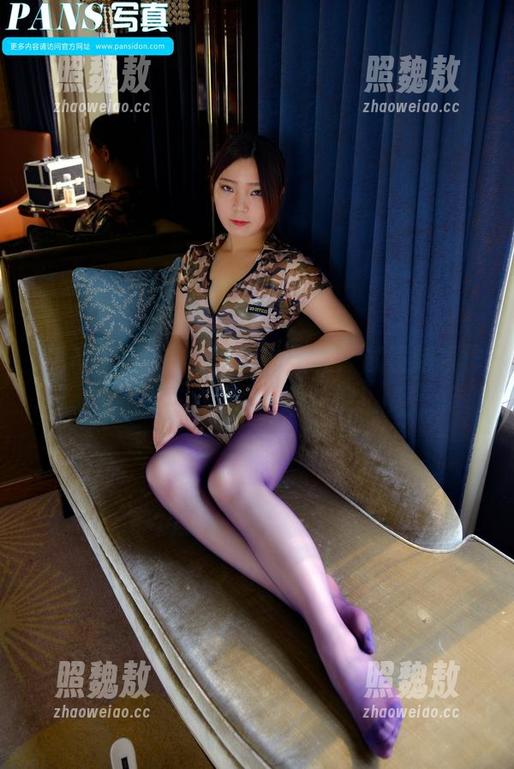 PANS摄影-雯雯 PANS摄影 - 桌子上的雯雯:试镜新模作品集,免费下载一波!