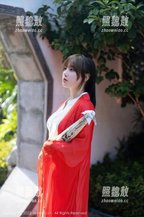 Xiuren秀人网-Angela小热巴 Xiuren秀人网 - 谁说运动只看动作?Angela小热巴的私拍图集让人格外想了解!
