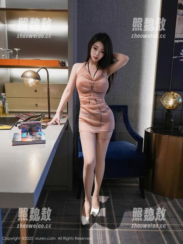 Xiuren秀人网-刘婷婷 Xiuren秀人网 - 谁说校服不能有新意?刘婷婷图包分享,青春的选择!