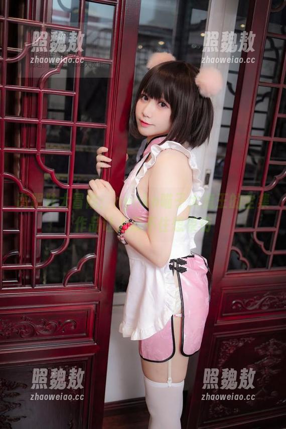高跟鞋大冒险：nyako喵子大魔王的全集作品让人忍不住想模仿