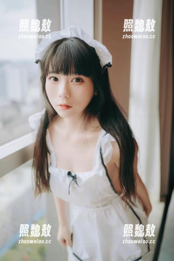 usejan蓝蓝的肉丝妹妹，高清写真里藏着小腔调