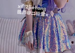 二阶堂宅绘子校服在线，美图好像把我送回了上课铃声响起的日子。