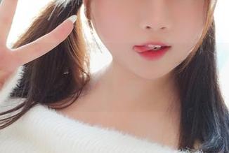 依依超级懒的新图包：浴缸季的水花四溅更新！