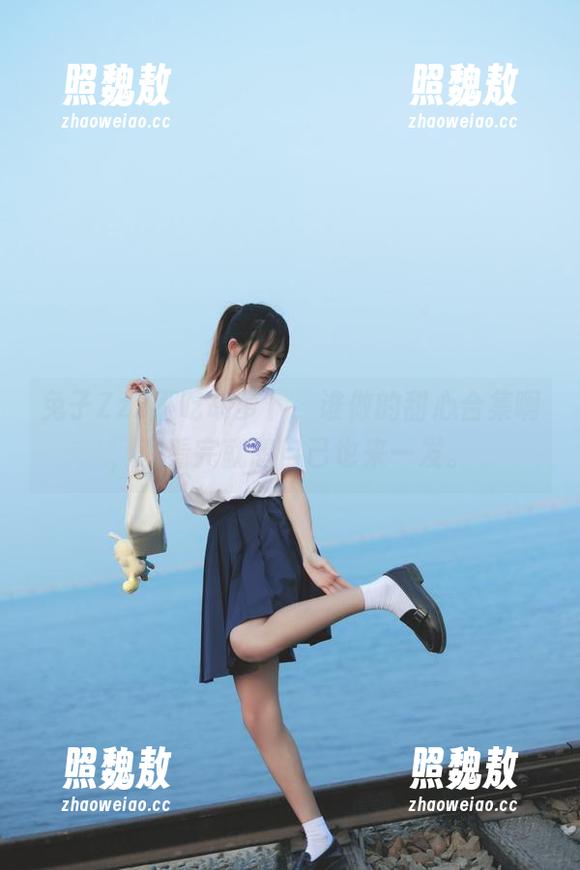 兔子Zzz不吃胡萝卜，谁做的甜心合集啊，观看完就想自己也来一发。