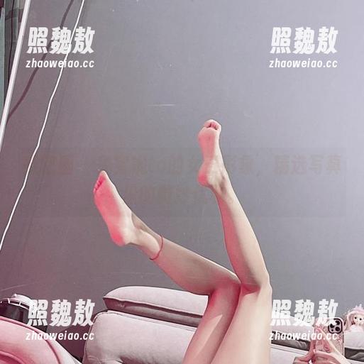 兔宝妮to 微密圈 - 兔宝妮to的女王形象,精选写真里的微妙优雅。