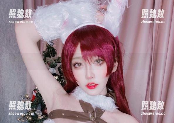 啾小妍Deer 在线博主啾小妍Deer,拿着甜心合集,像个快乐的小精灵~