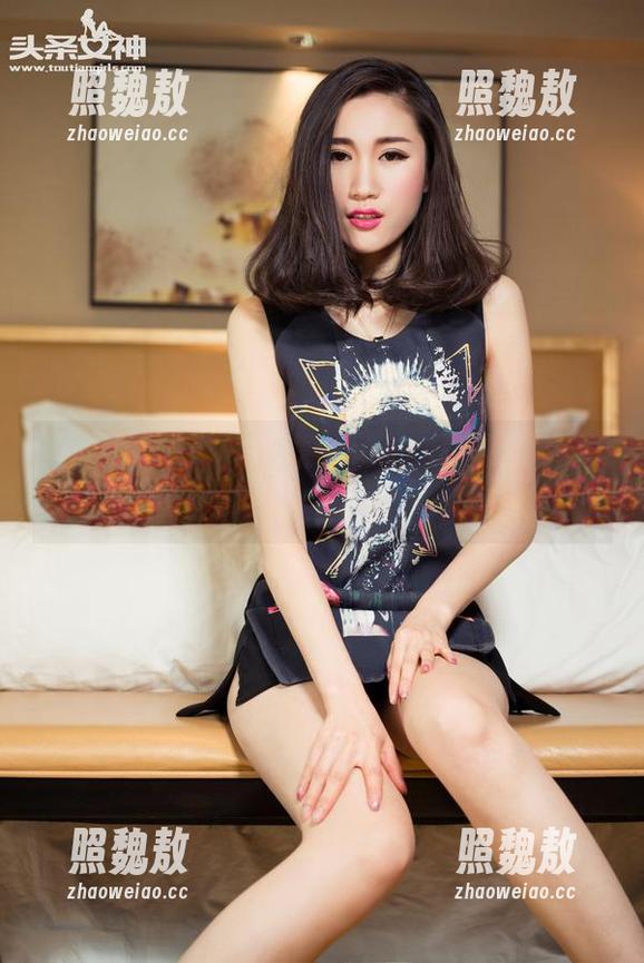 头条女神-李由美 头条女神 - 红色警报,李由美的写真如同美食节的冷盘让人惊叹?