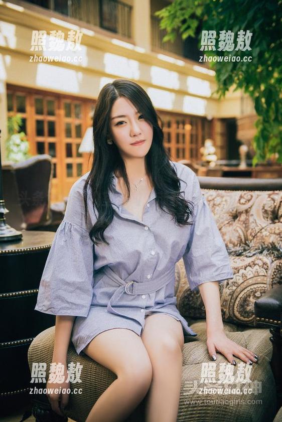 头条女神-苏菲菲 头条女神 - 教室见闻:苏菲菲这张图片真是让人想给个分享!