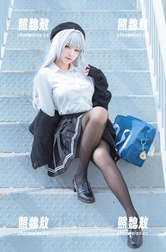 最新资源！宫本桜带着奥古斯特女仆装，让人想起那场装修的反思。