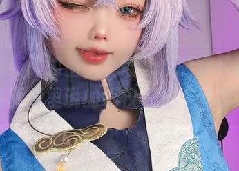 书中自有颜如玉，小瑶幺幺的双马尾黑丝在写真集里说的不仅仅是“外表”！
