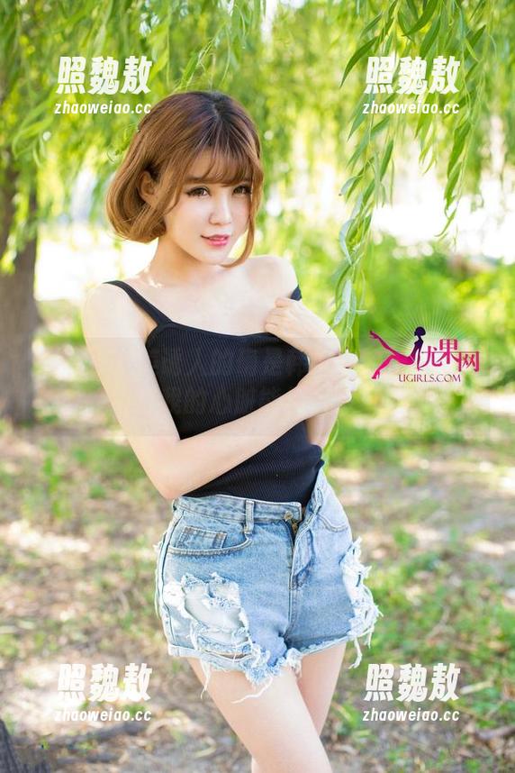 尤果网-韩沫瑜 尤果网 - 美诱人的确是韩沫瑜的护士写真,不过我的心脏能承受多少呢?
