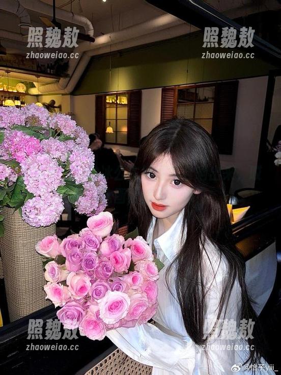 怡子yiii 把怡子yiii的冰公主原图集合晒出来,哎呀,这画面直入人心!