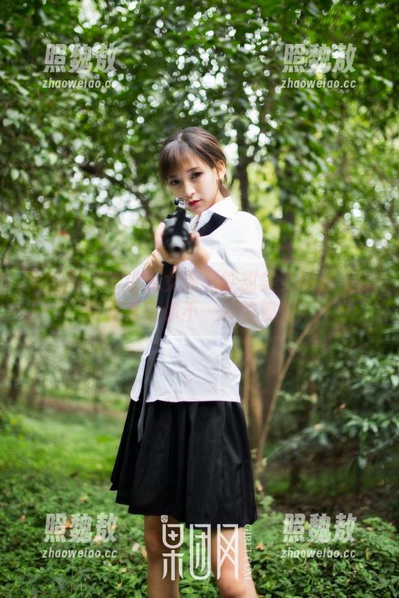 果团网 - 谁说兔女郎只能甜美？陈雅漫的写真集给你不一样的视角！