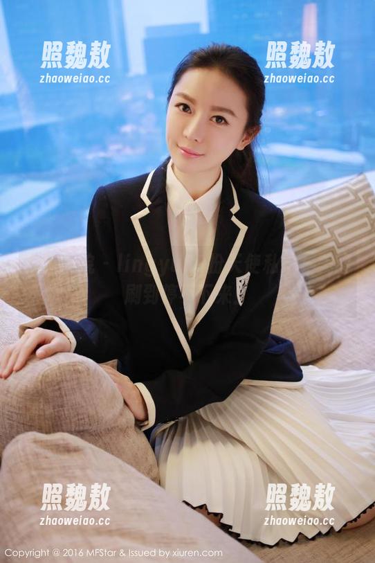 模范学院 - lingyu69扮天使私拍，美图刷到停不下来！