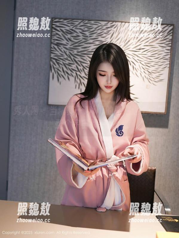 秀人网-糯美子Mini 秀人网 - 当糯美子Mini的私拍遇上美图,整个宇宙都在颤抖。
