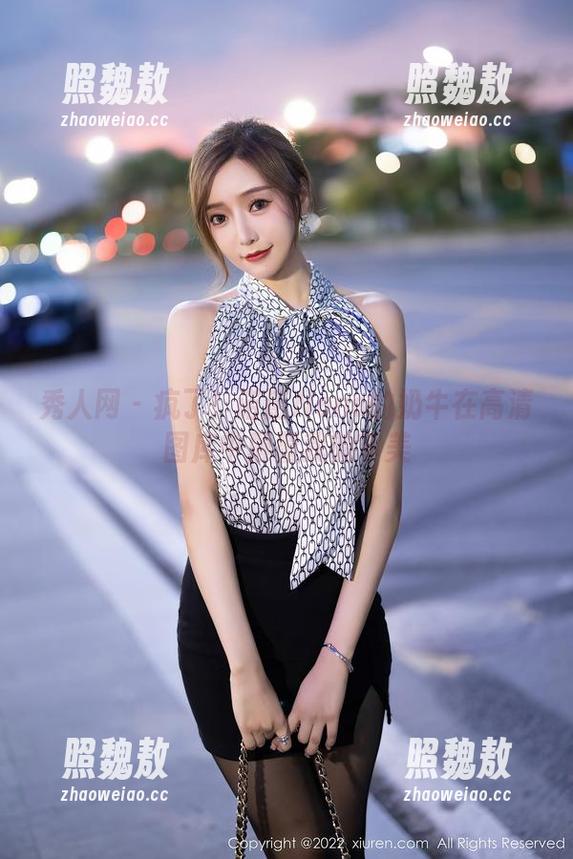 秀人网 - 疯了！诺诺Nono的奶牛在高清图库中颠覆我的审美