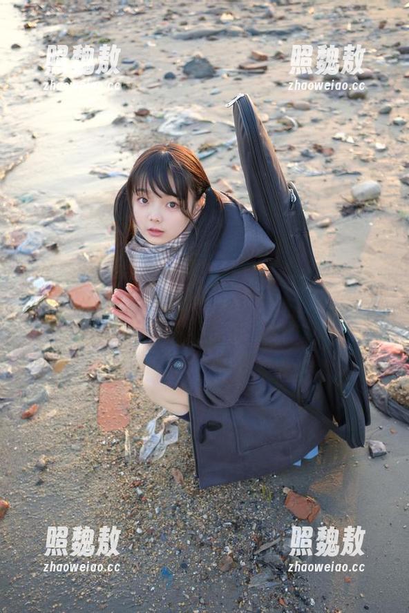 稚乖画册 - 下载赤西夜夜的吉他少女作品集，哦，千万别想太多。