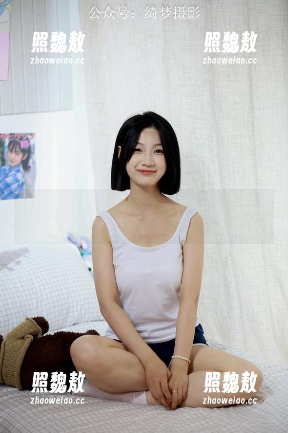 绮梦摄影-子涵 绮梦摄影 - 看,子涵在毛衣里的福利,图包值得一悄悄!