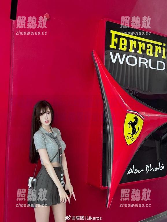 腐团儿Ikaros 下载腐团儿Ikaros的全套,霞之丘诗羽说不定会颠覆你的想法!