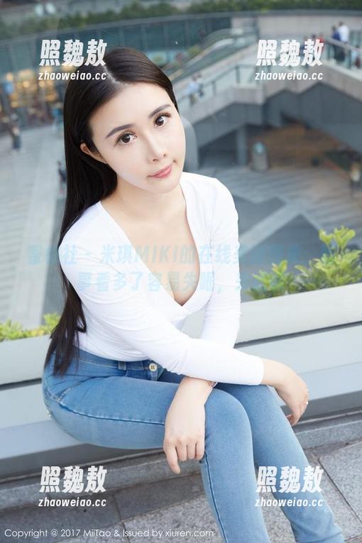 蜜桃社-米琪MIKI 蜜桃社 - 米琪MIKI的在线美腿图集:腿事看多了容易失眠,来试试