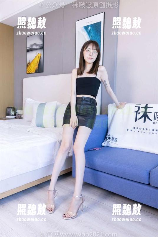 袜啵啵-稚予 袜啵啵 - 稚予的白棉袜写真大闹天宫,精选中的精选,哦哦哦!