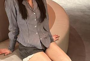 微密圈 – 这酒红礼服图集，轩子巨二兔变身女神，截图保存吧！