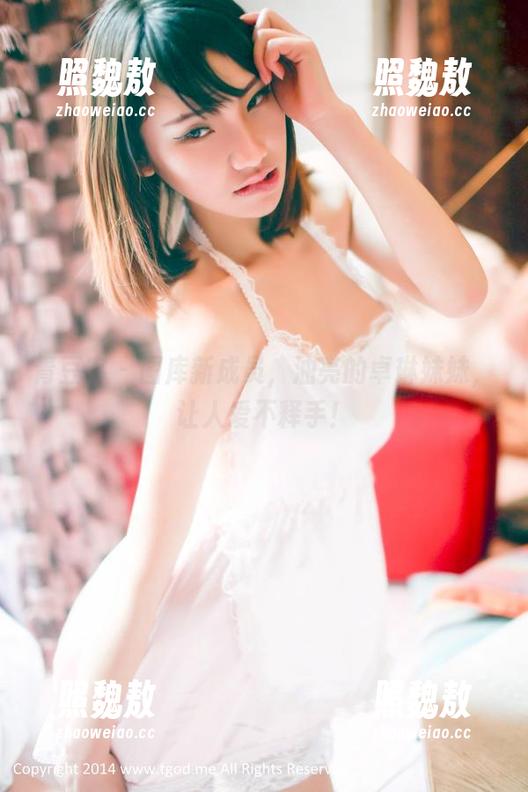 青豆客-卓琳妹妹 青豆客 - 图库新成员,油亮的卓琳妹妹,让人爱不释手!